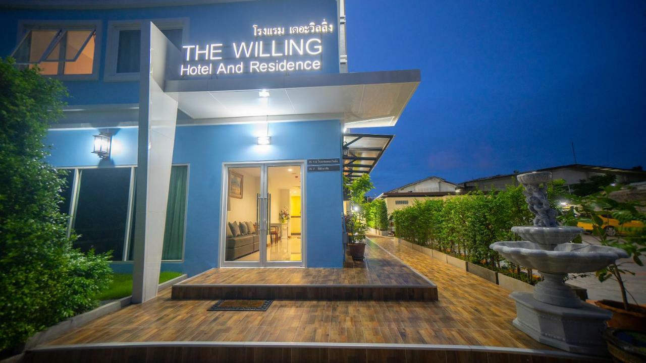 The Willing Hotel And Residence Bangkok Exterior photo